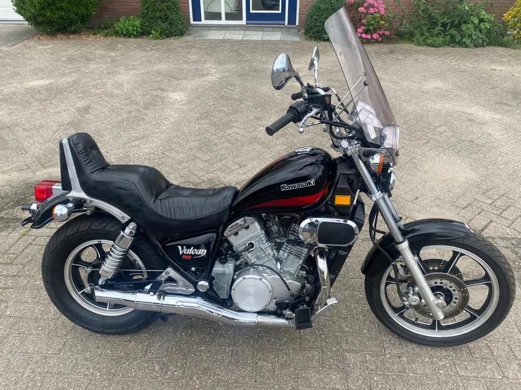 Oryginalne Kawasaki VN 750